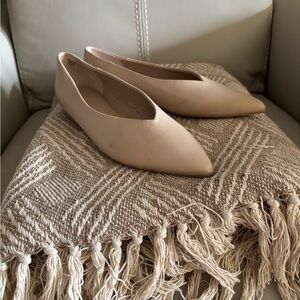 Elegant Taupe Women's Flats by Open Edit Size 8.5 M